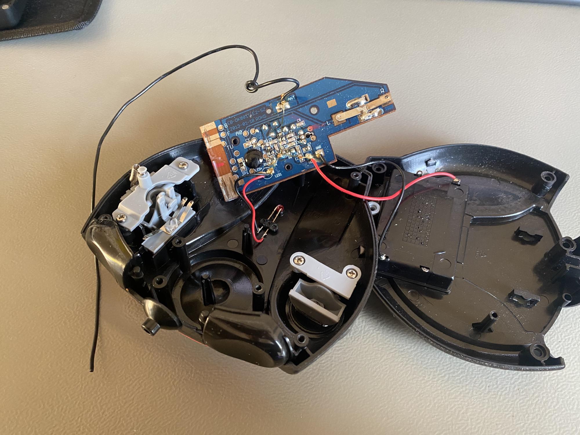 Remote controller from the inside (second view)
